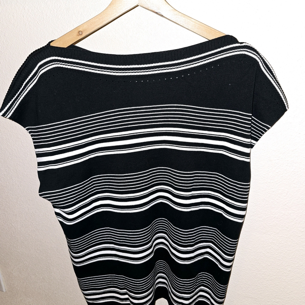 Talbots sweater women's XL Black and White lightweight striped sleeveless top